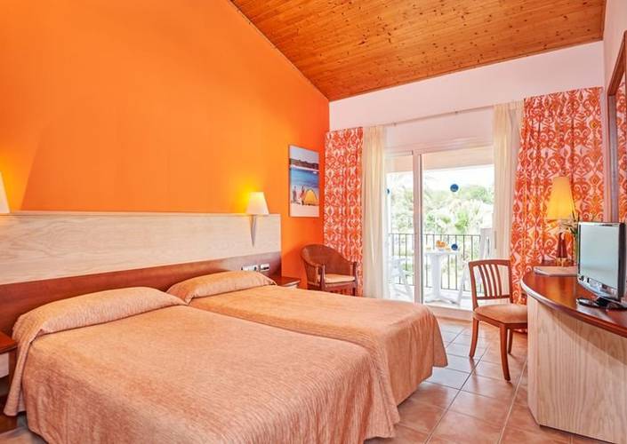 Habitación doble blau colonia sant jordi resort & spa mallorca Habitación doble blau colonia sant jordi resort & spa mallorca
