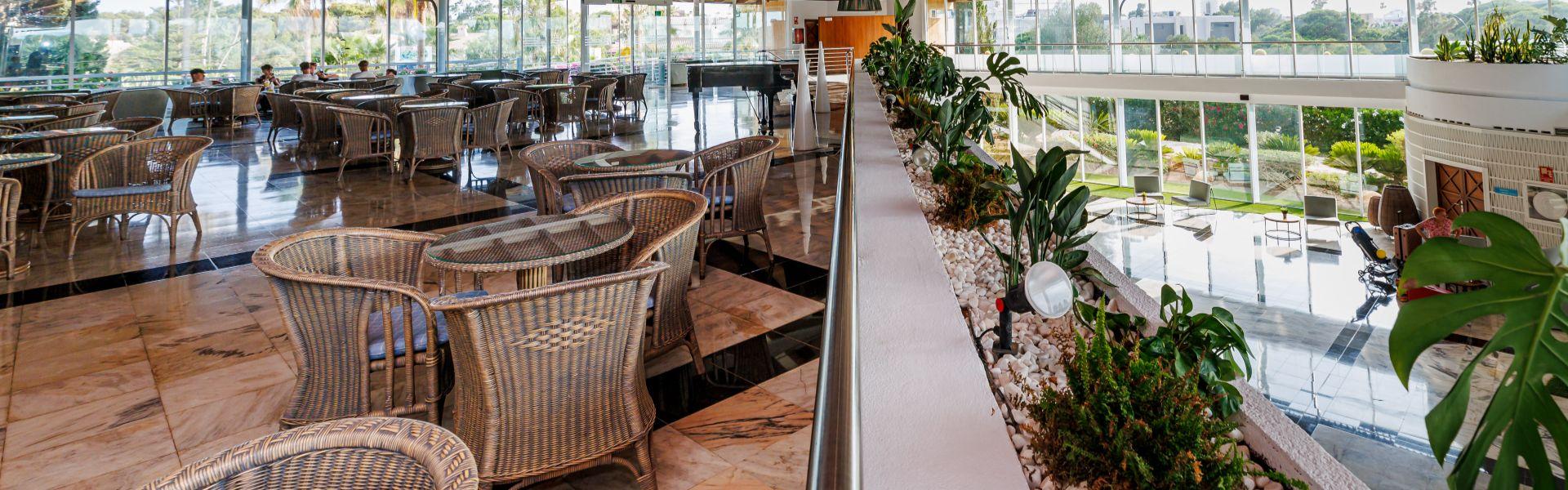 Lobby bar Blau Colonia Sant Jordi  Mallorca Lobby bar Blau Colonia Sant Jordi  Mallorca