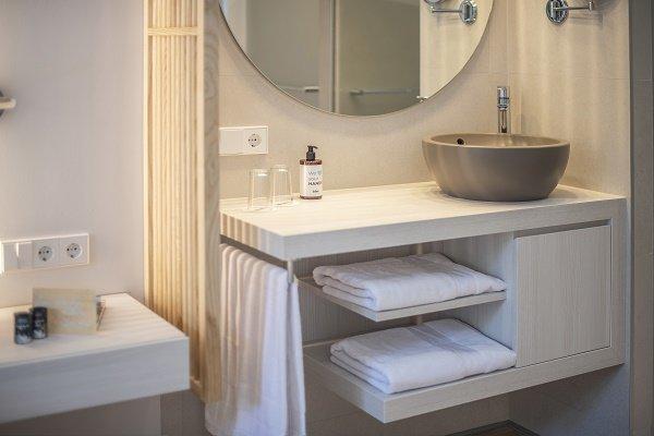 Garden suite with spa access Blau Colonia Sant Jordi  Majorca Garden suite with spa access Blau Colonia Sant Jordi  Majorca