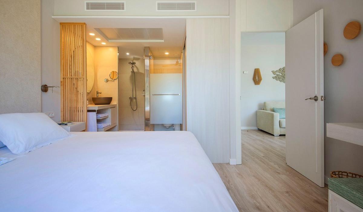 Suite select with spa access Blau Colonia Sant Jordi  Majorca Suite select with spa access Blau Colonia Sant Jordi  Majorca