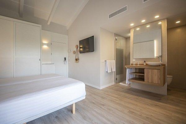 Superior double room Blau Colonia Sant Jordi  Majorca Superior double room Blau Colonia Sant Jordi  Majorca