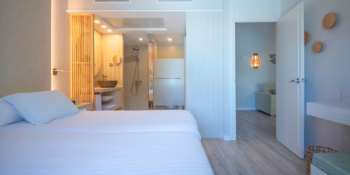 Suite Superior Lover Blau Colonia Sant Jordi Mallorca Suite Superior Lover Blau Colonia Sant Jordi Mallorca